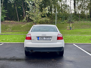 Audi A4 2.0 96kW (5 foto / 7)