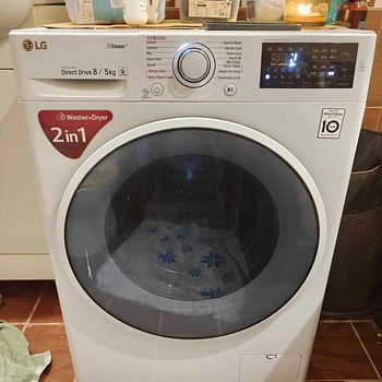 Pesu-kuivatusmasin LG F4J6TGDW (8 kg)