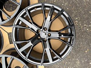 20" Audi veljed 5x112 (GMP Italy) (6 foto / 8)
