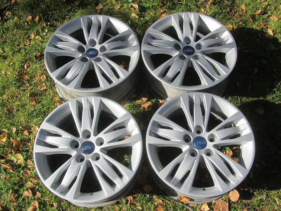Оригинальные литые диски Ford R16 5x108