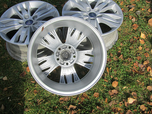 Ford R16 5x108 originaal valuveljed (6 foto / 8)