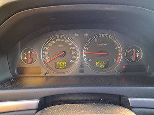 Müüa volvo s80 (9 foto / 10)