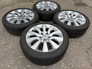17" Honda originaalveljed 5x114,3 + suverehvid 225/45/17 (2 foto / 9)