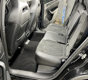 Škoda Kodiaq Sportline (8 foto / 14)