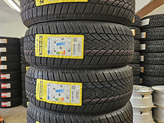 205 55 R 16 Sonix Winter Xpro 888 ( новые )