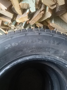 265/65 R17 (2 foto / 3)