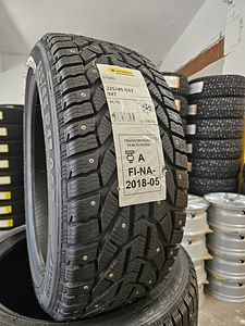 225 45 R 17 Kormoran Stud 2 ( by Michelin ) (3 foto / 4)