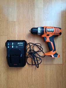 AEG akutrell 12V – komplekt ilma akuta (1 foto / 2)