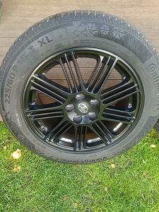 18" Toyota originaal veljed rehvidega (1 foto / 9)