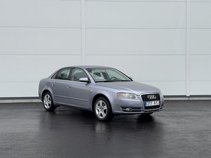 Audi A4 B7 2.0 96 kW (2 foto / 7)