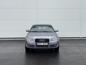 Audi A4 B7 2.0 96 kW (5 foto / 7)