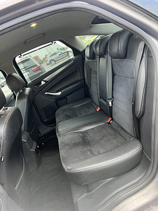 FORD MONDEO (11 foto / 11)
