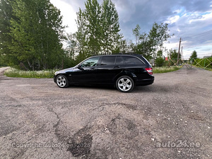 Mercedes C 200 CDI (2 foto / 10)