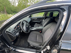 Mercedes C 200 CDI (7 foto / 10)