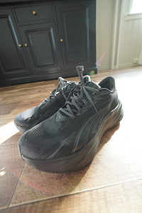 Кроссовки Puma (4 фото из 9)