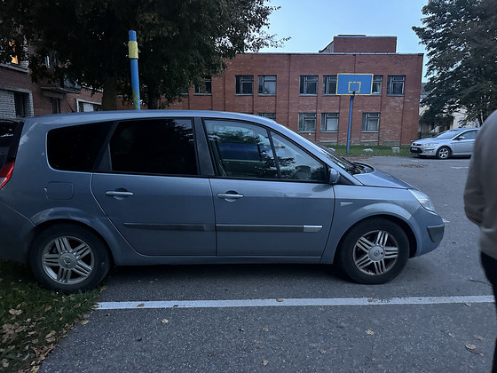 Renault Scenic 1.9TDI MT