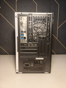 Игровой компьютер • i5 11400 • RTX 3050 8gb • 16gb DDR4 3200MHz (7 фото из 7)
