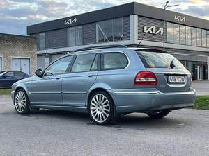 JAGUAR X-TYPE (6 foto / 11)
