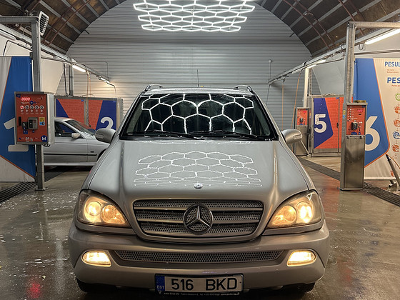 Mercedes ml270