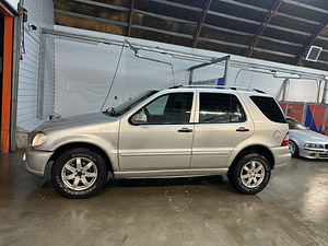 Mercedes ml270 (2 foto / 8)