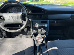 Audi100 (3 foto / 5)