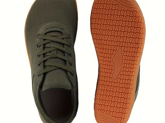 Minimalist sneakers / tossud / мягкие кроссовки 43