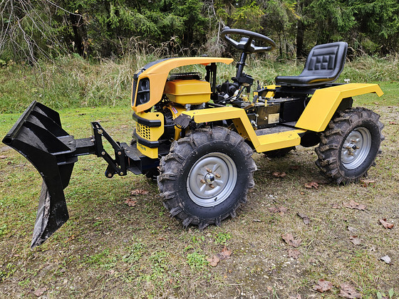 Traktor/minitraktor 4x4 UUS