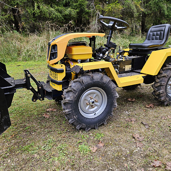 Трактор/минитрактор 4x4