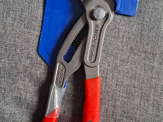 Клещи /Kullinokad 250mm Knipex Cobra 8701250