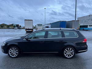 VOLKSWAGEN PASSAT B7 2.0 TSI 2012 (4 foto / 11)