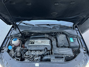 VOLKSWAGEN PASSAT B7 2.0 TSI 2012 (9 foto / 11)