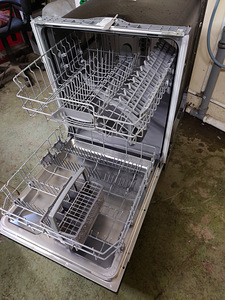 Посудомоечная машина BOSCH 60 см (4 фото из 5)