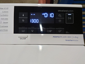 Стиральная машина с вертикальной загрузкой Elektrolux 7 кг (2 фото из 7)