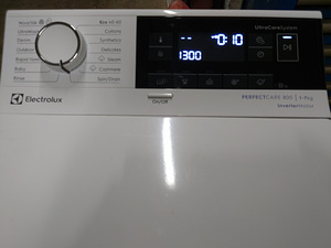 Стиральная машина с вертикальной загрузкой Elektrolux 7 кг (4 фото из 7)