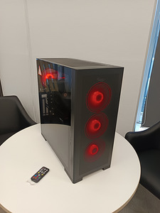 GAMER PC RYZEN 7 5700X /32GB RAM/500GB +1TB NVME/RX9060XT (1 foto / 9)