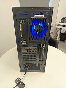 GAMER PC RYZEN 7 5700X /32GB RAM/500GB +1TB NVME/RX9060XT (5 foto / 9)