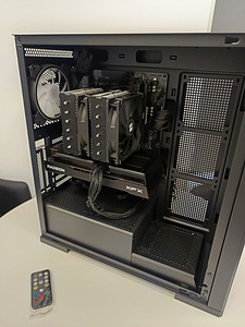 GAMER PC RYZEN 7 5700X /32GB RAM/500GB +1TB NVME/RX9060XT (6 foto / 9)