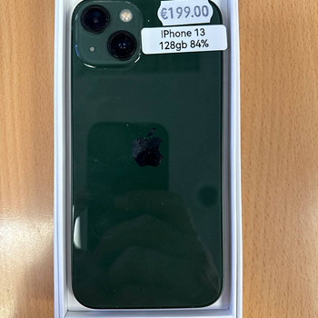 Apple iPhone 13 128Gb Green v heas korras