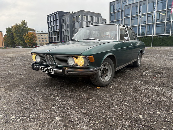 BMW E3 2800