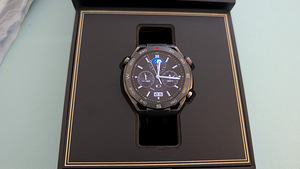 Huawei Watch Ultimate Black — как новые! (1 фото из 4)