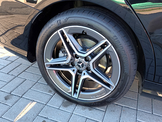 Диски Mercedes с шинами