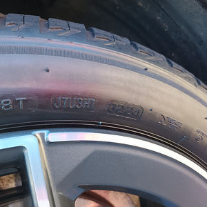 Mercedes veljed rehvidega (5 foto / 8)