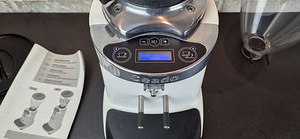 Кофемолка Ceado E37S 400W Italy (4 фото из 6)