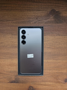 SAMSUNG S25 12/128GB (1 foto / 4)