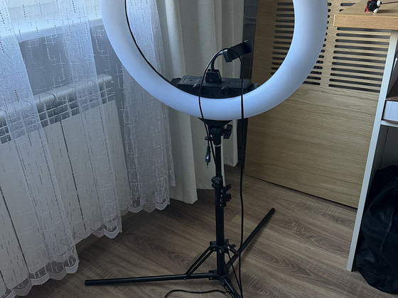 LED Suur ring lamp 55cm