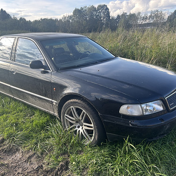 Audi A8 D2 4.2