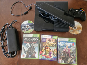 Xbox360 Slim E 250 GB + Kinect + 5 Xbox 360 Slim Kinecti mängu (1 foto / 1)