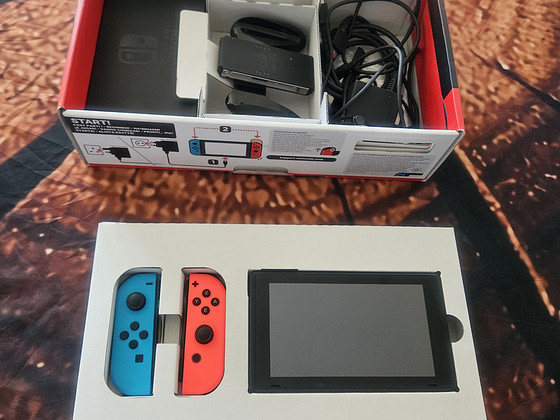 Nintendo Switch V2