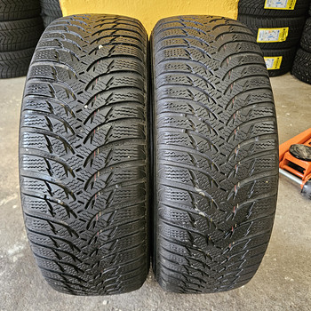 215 65 R 16 Kumho WinterCraft WP52