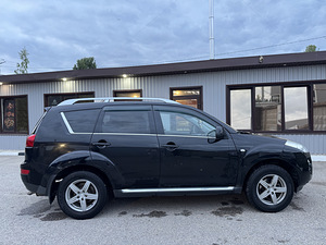 Peugeot 4007 2.2 HDi 2008 (3 фото из 15)
